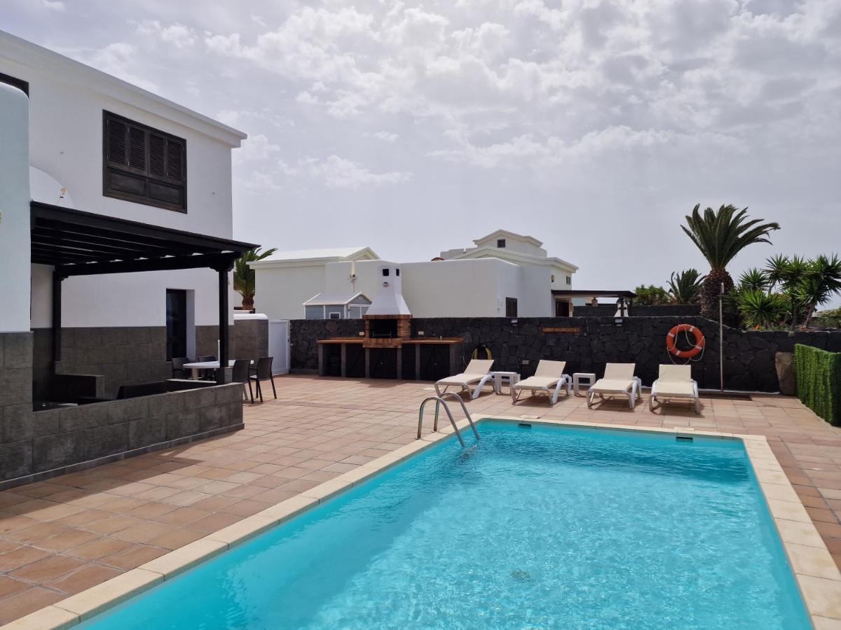Villa Lola Playa Blanca  Buitenkant foto