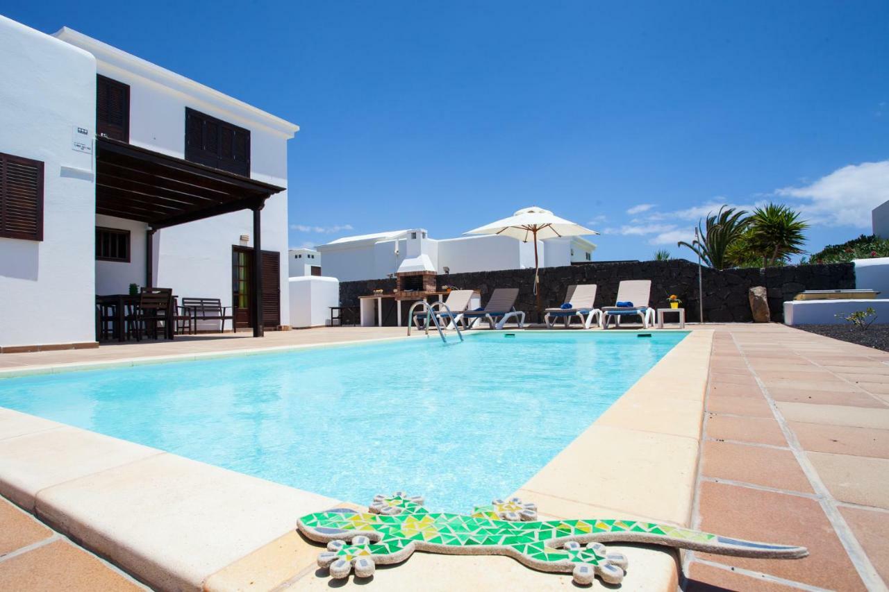 Villa Lola Playa Blanca  Buitenkant foto